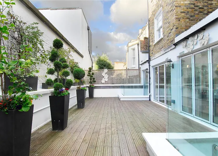 Astors BelgraviaBB Hotel